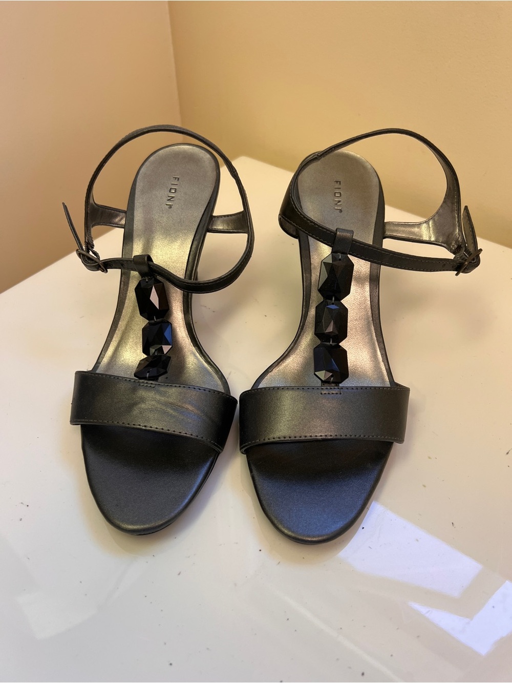 FIONI Clothing Black T-Strap Beaded Heels